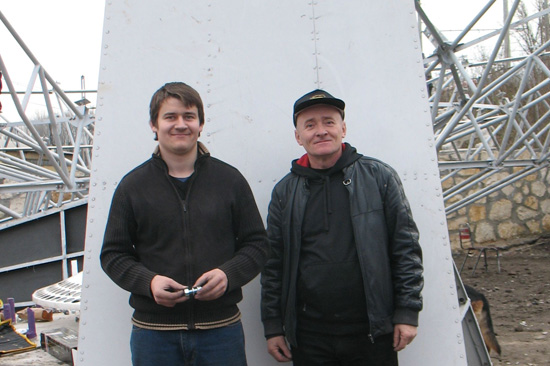 Wraz z synem Kamilem przy budowie RT-13 w Częstochowie (listopad 2012)