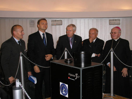Wielka uroczystość otwarcia planetarium w Częstochowie
         (2006)