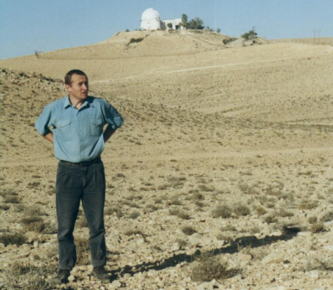 Śmiertelnie zagrożony autor na pustyni Negew w Izraelu (grudzień 1998). (fot. K. Rudnicki)
